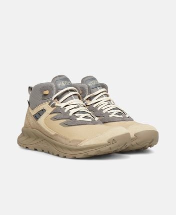 Trekking shoes