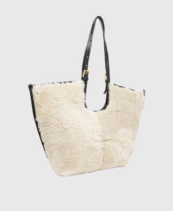 Leather tote bag