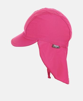Cap with neck protection