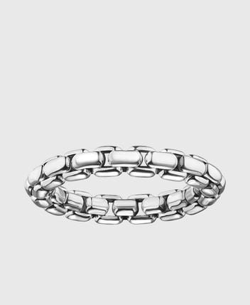 Ring Rebel at Heart
