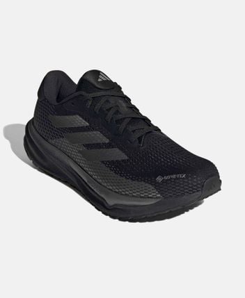 Running shoes Supernova