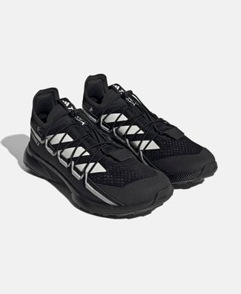 Hiking shoes Terrex Voyager 21