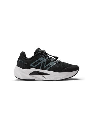 Sneakers Propel Bungee Lace w/ Toggle
