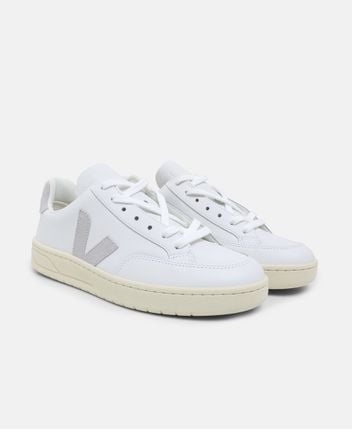 Sneakers V-12