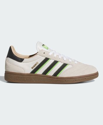 Sneakers SIGNATURE (688)