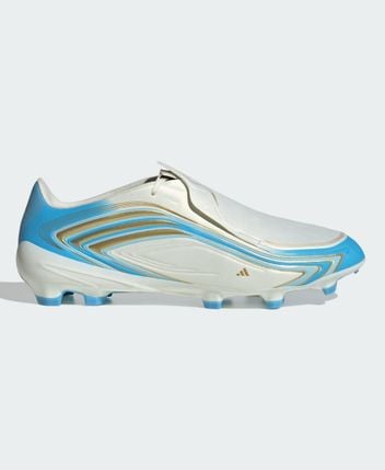 Football boots P3