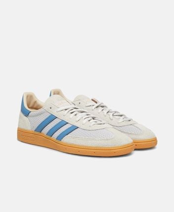 Sneakers Spezial
