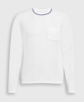 Long-sleeved jumper