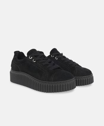 Platform sneakers
