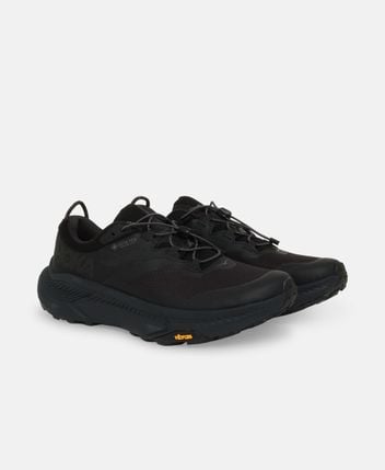 Trekking shoes Transport