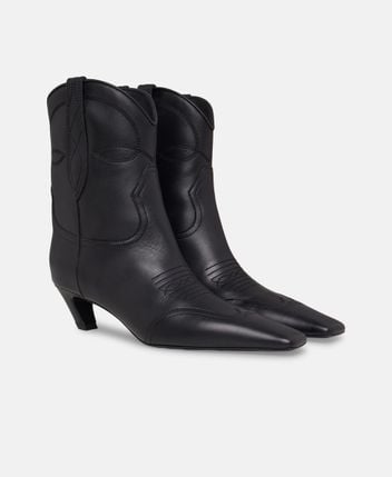 Ankle boots