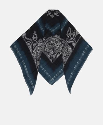 Wool scarf