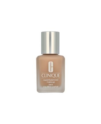Foundation Superbalanced Makeup