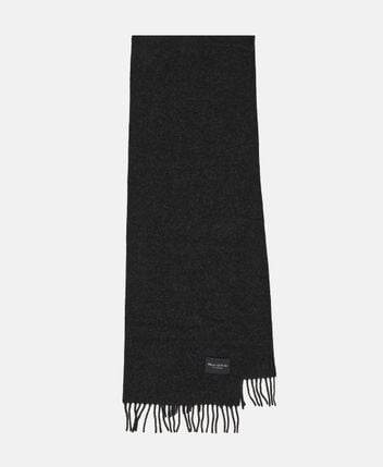Wool scarf