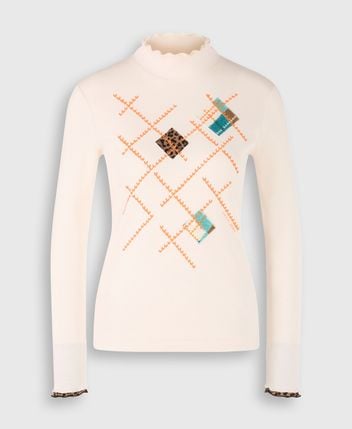 Long-sleeved top