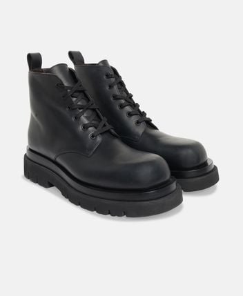 Lace-up ankle boot Lug