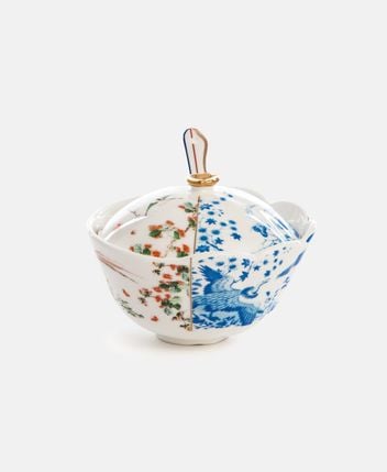 Sugar bowl