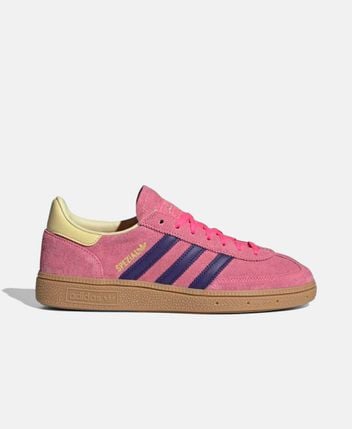 Sneakers Spezial
