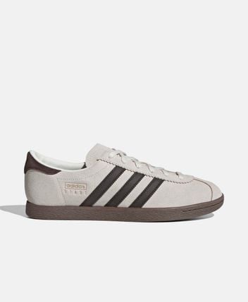 Sneakers Stadt