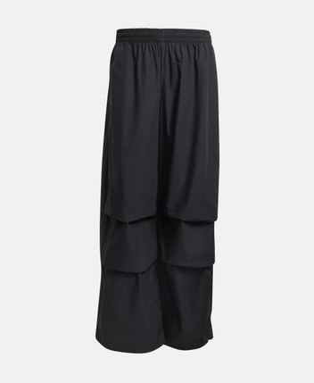 Training pants