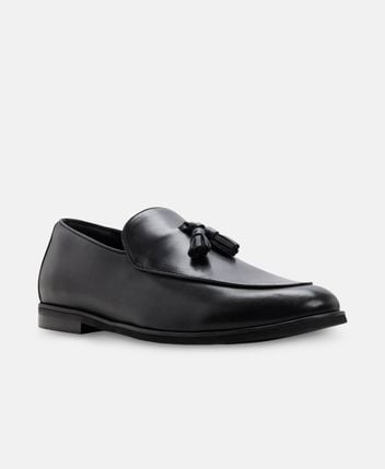 Loafers Hollow