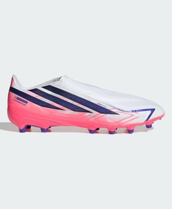 Football boots P3