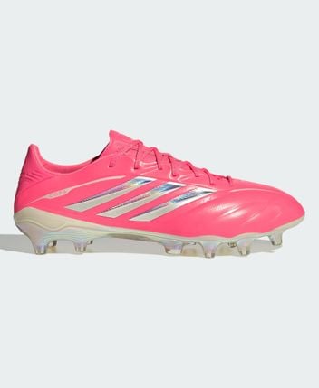 Football boots P1