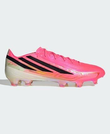 Football boots P1