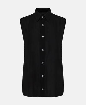 Sleeveless shirt