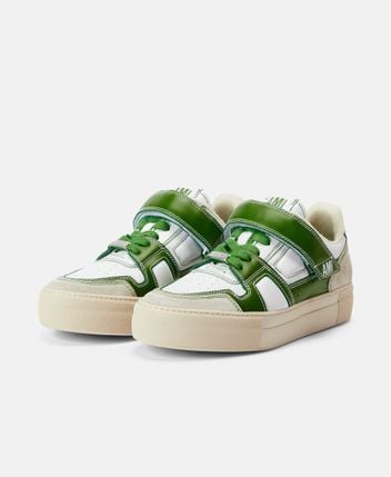 Sneakers Arcade
