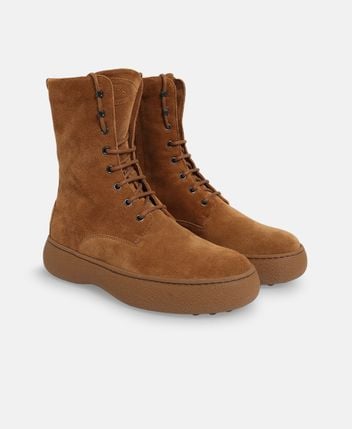 Lace-up ankle boot